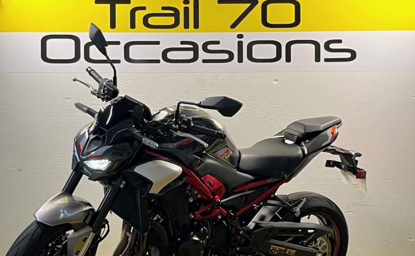 KAWASAKI Z 900 1