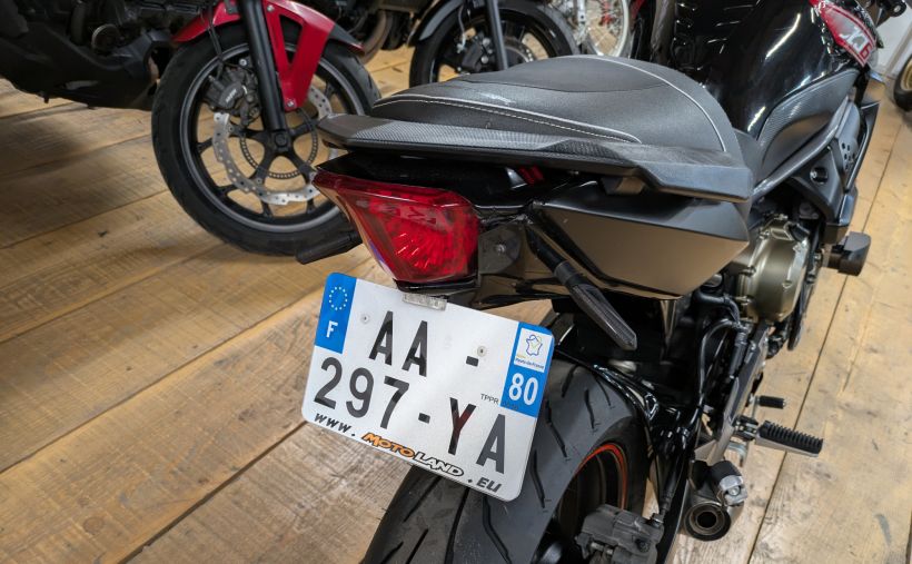 YAMAHA XJ6-N 60