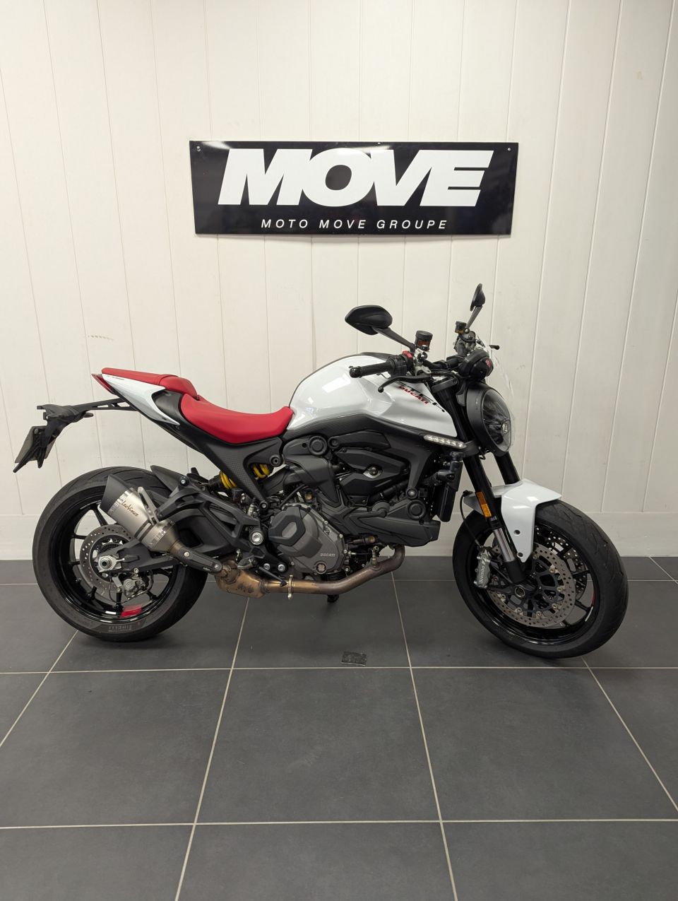 DUCATI MONSTER 937 0