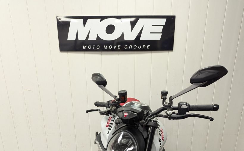 DUCATI MONSTER 937 2