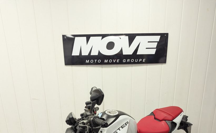 DUCATI MONSTER 937 3