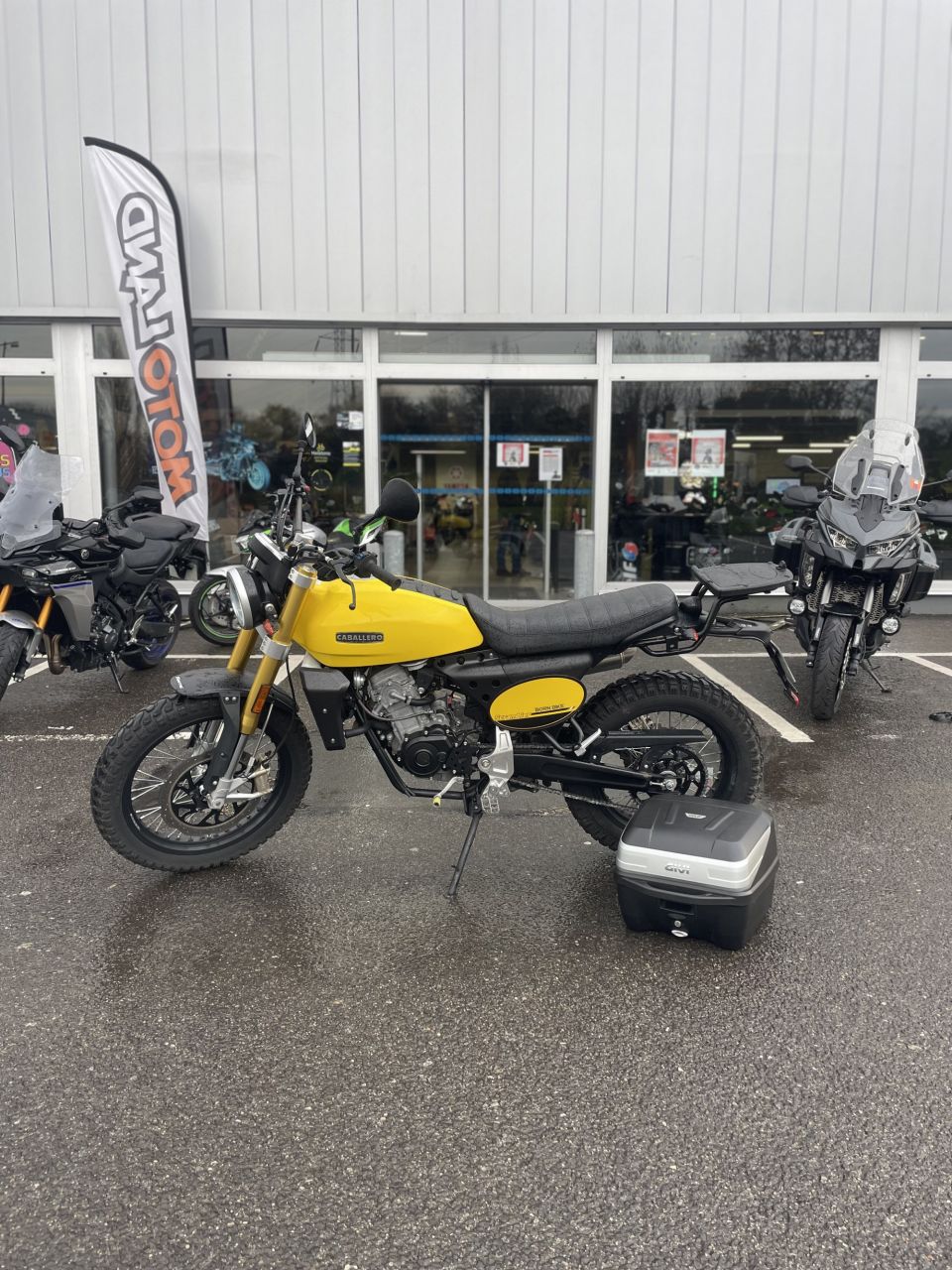 FANTIC CABALLERO 125 3