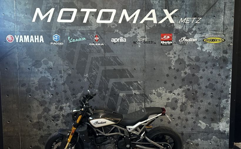 INDIAN FTR 1200 R CARBON 4