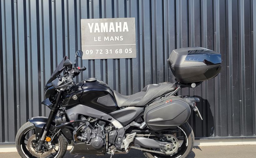 YAMAHA MT-09 3