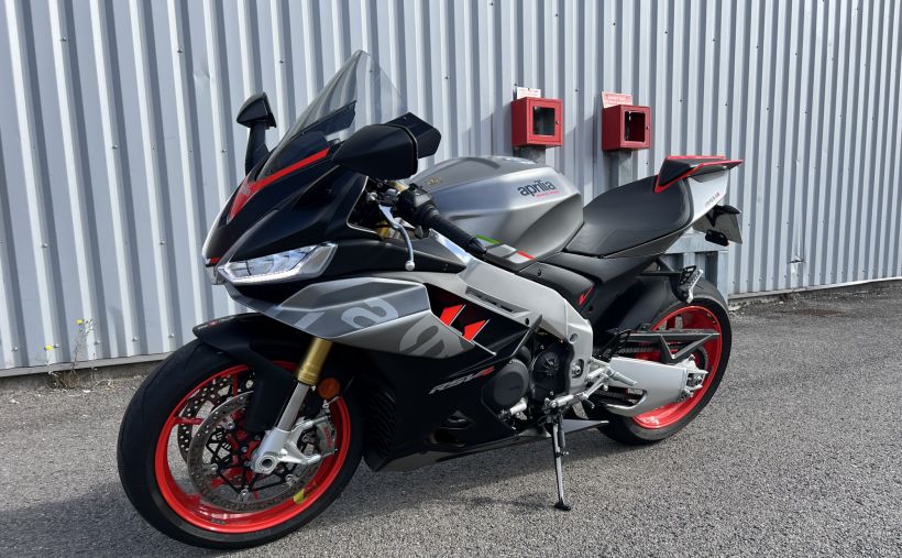 APRILIA RSV4 1100 54