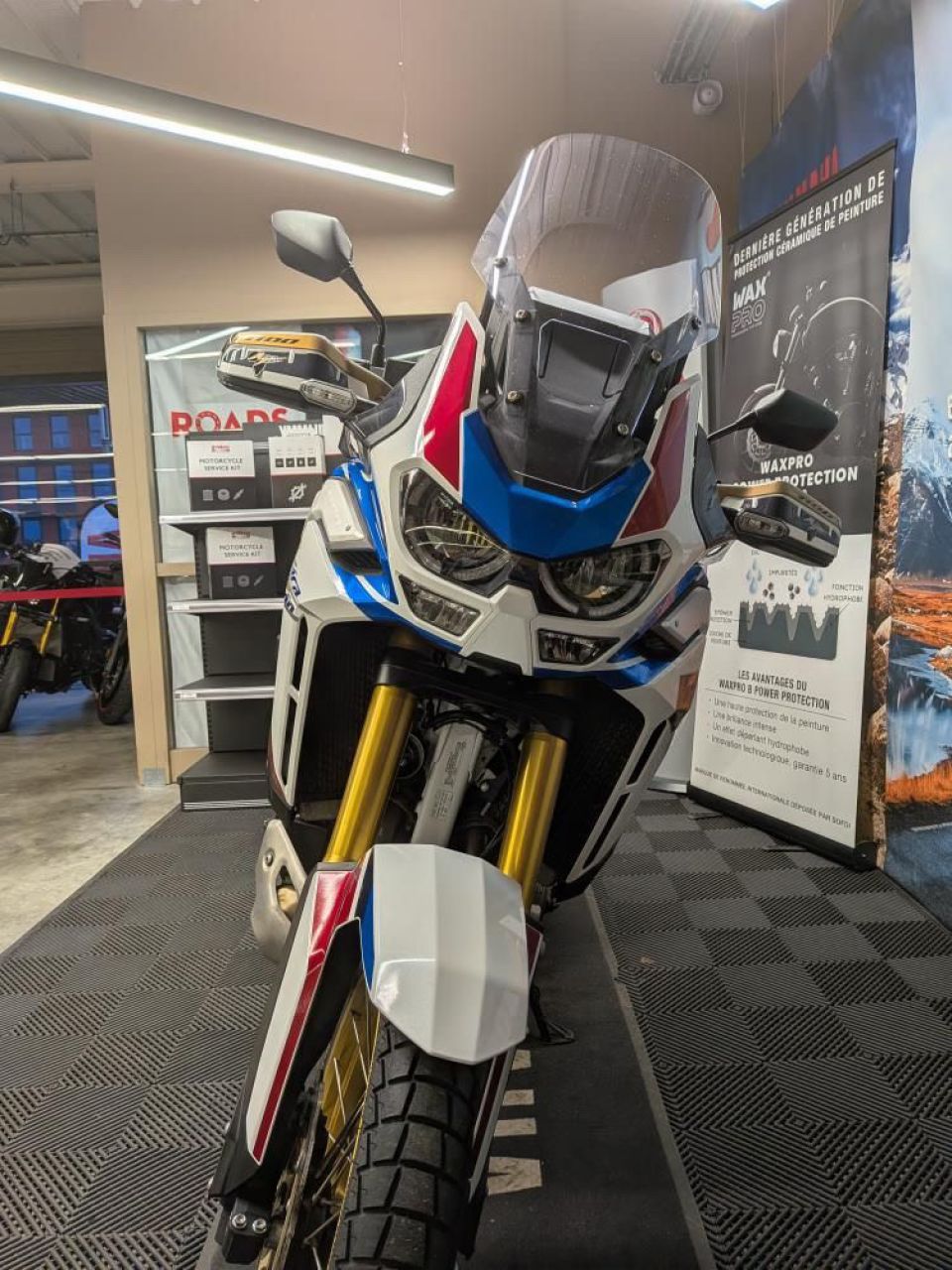 HONDA AFRICA TWIN CRF1000D DCT 3