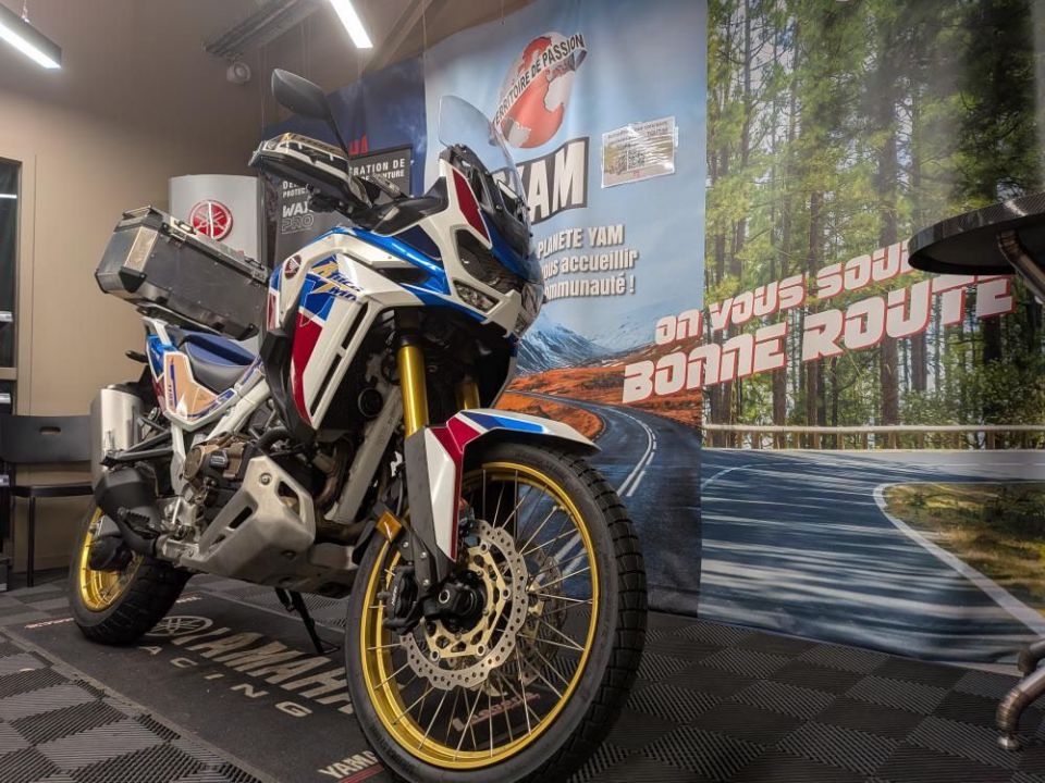HONDA AFRICA TWIN CRF1000D DCT 1