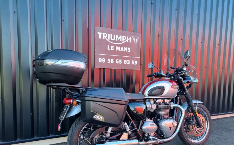 TRIUMPH BONNEVILLE T120 10