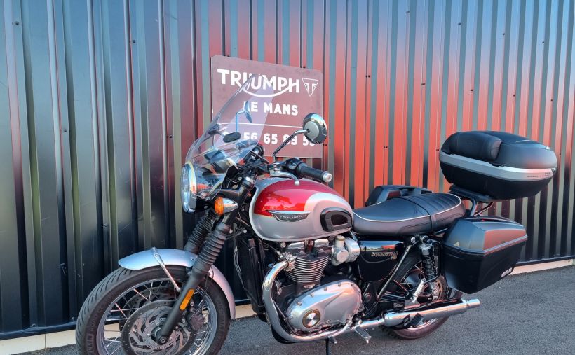 TRIUMPH BONNEVILLE T120 25