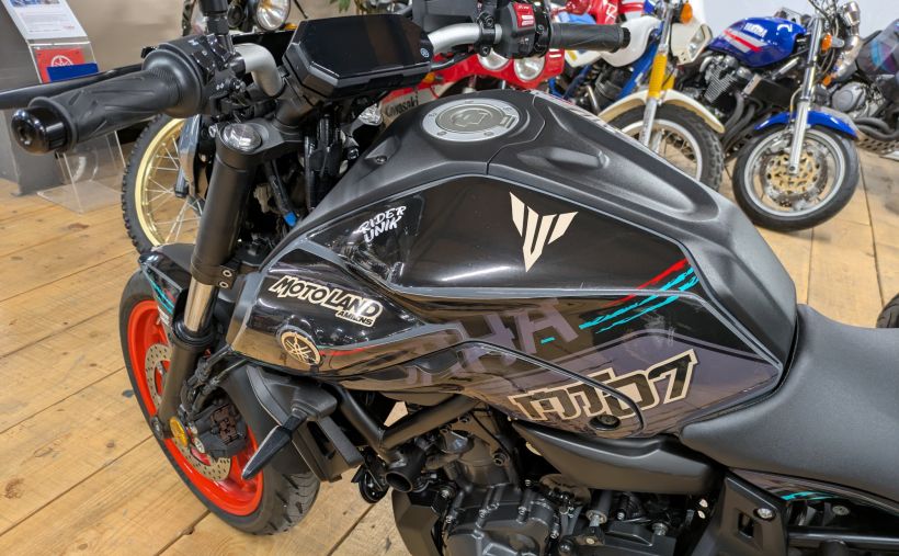 YAMAHA MT-07 (47.5CV) 10