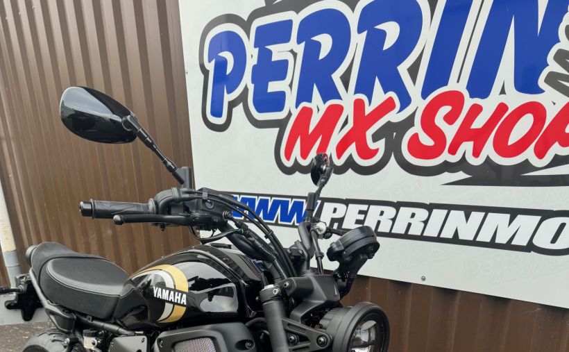 YAMAHA XSR 700 LEGACY 12