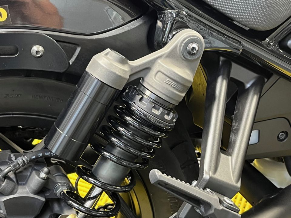 HONDA CMX 1100 REBEL 36