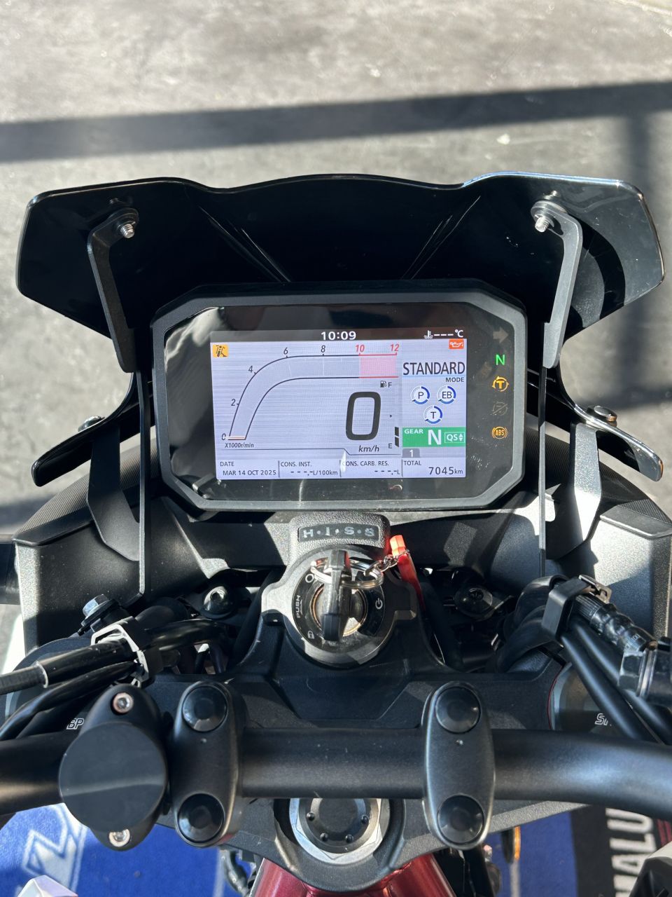 HONDA CB 750 HORNET 4