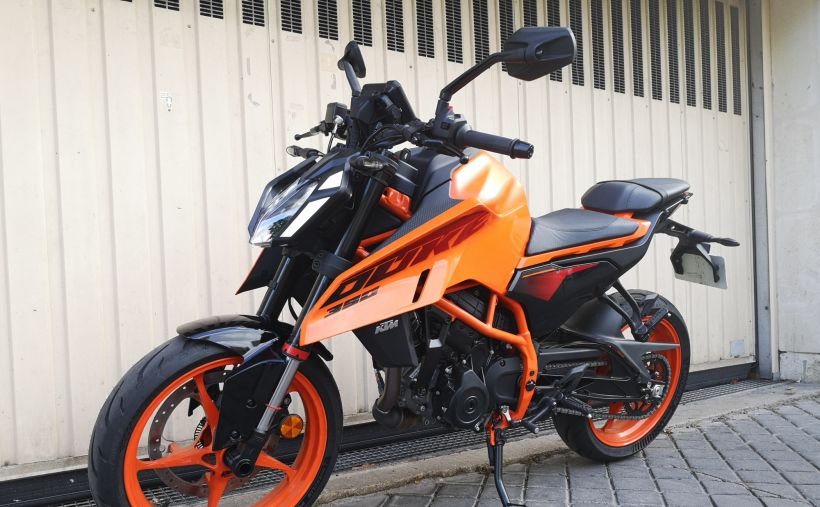 KTM 390 DUKE ABS 24