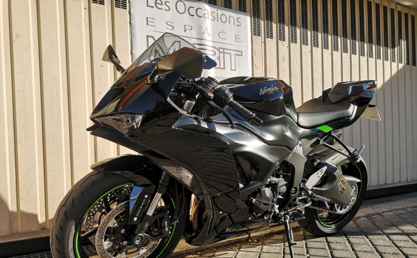 KAWASAKI ZX-6R 636 24