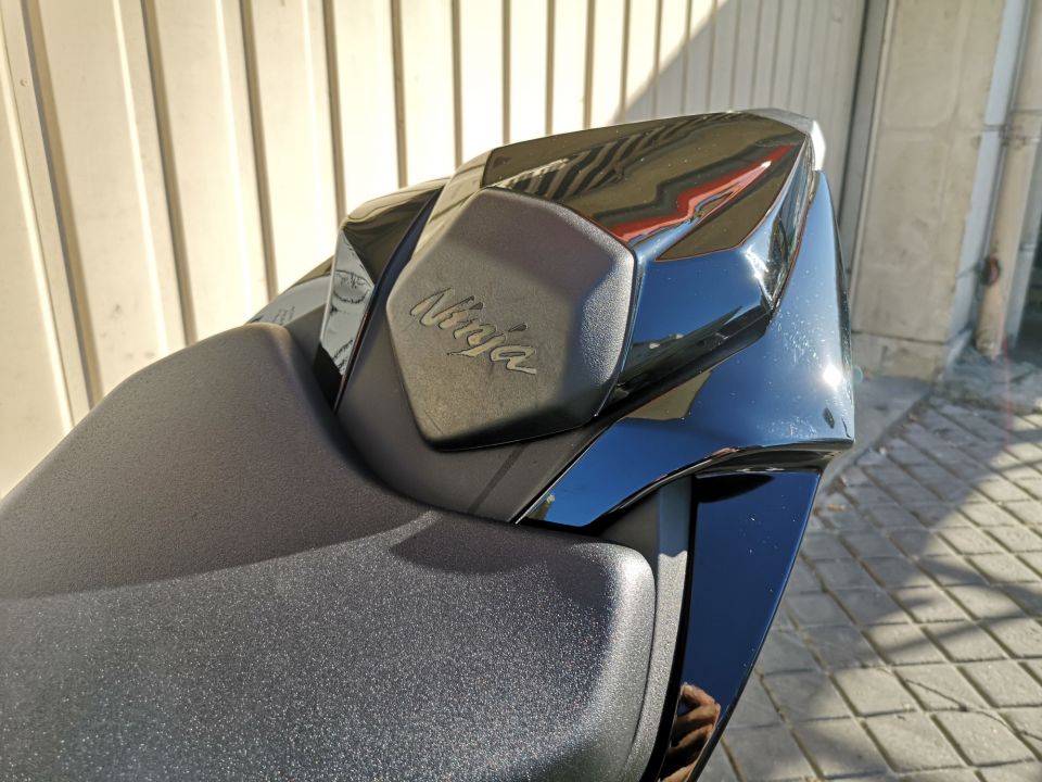 KAWASAKI ZX-6R 636 28