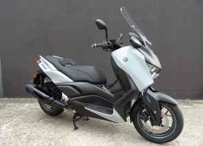 YAMAHA XMAX 300 TECH MAX + - 2025