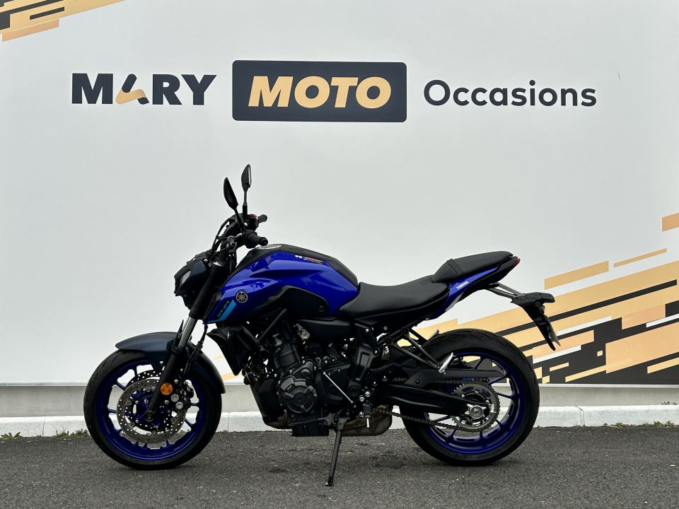 YAMAHA MT-07 0