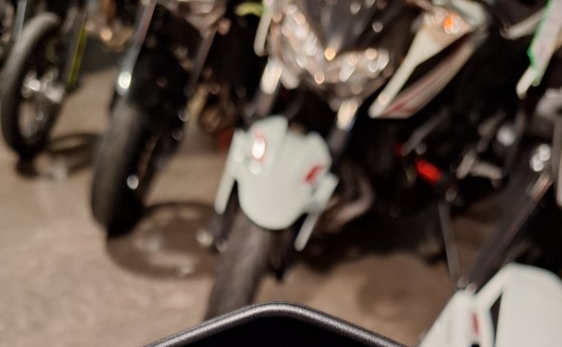 DUCATI HYPERMOTARD 9