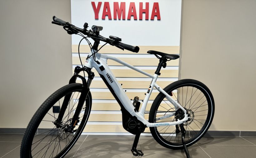 YAMAHA CROSSCORE RC 1