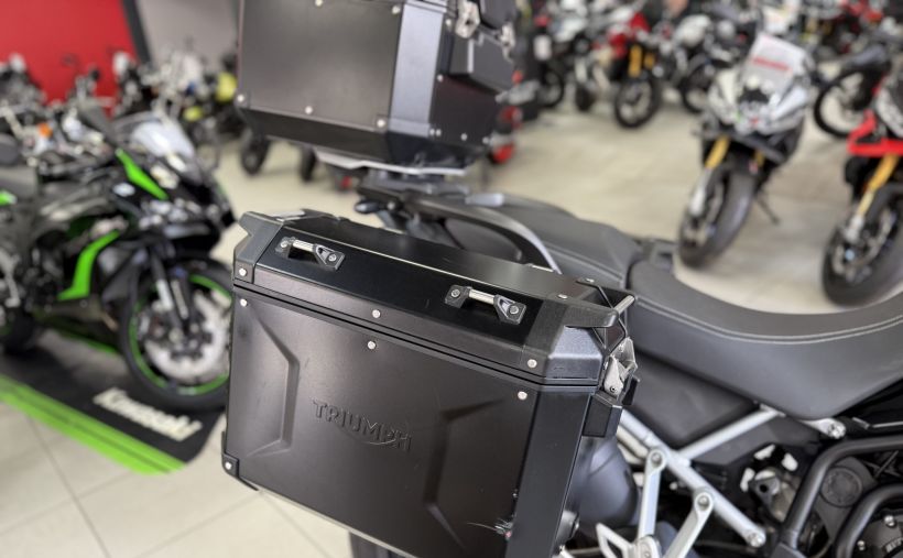 TRIUMPH Tiger 900 GT 4