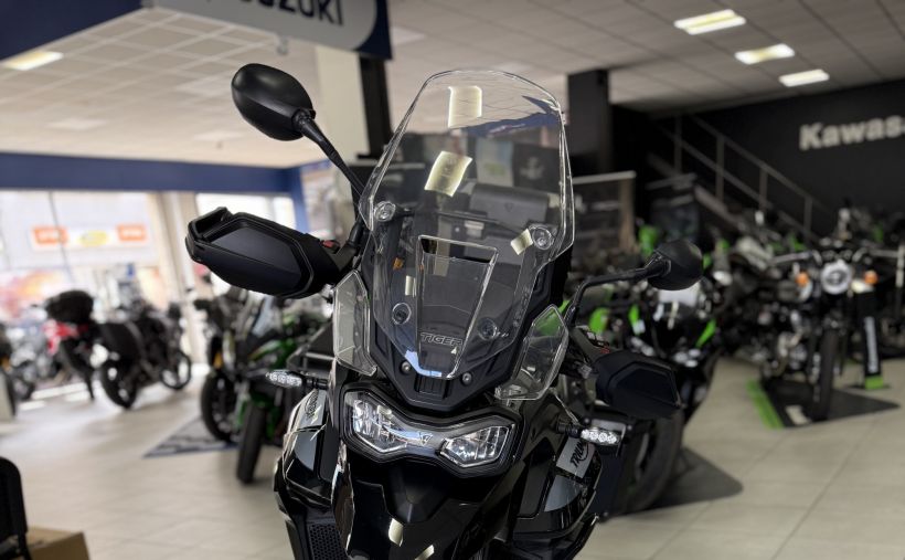 TRIUMPH Tiger 900 GT 3