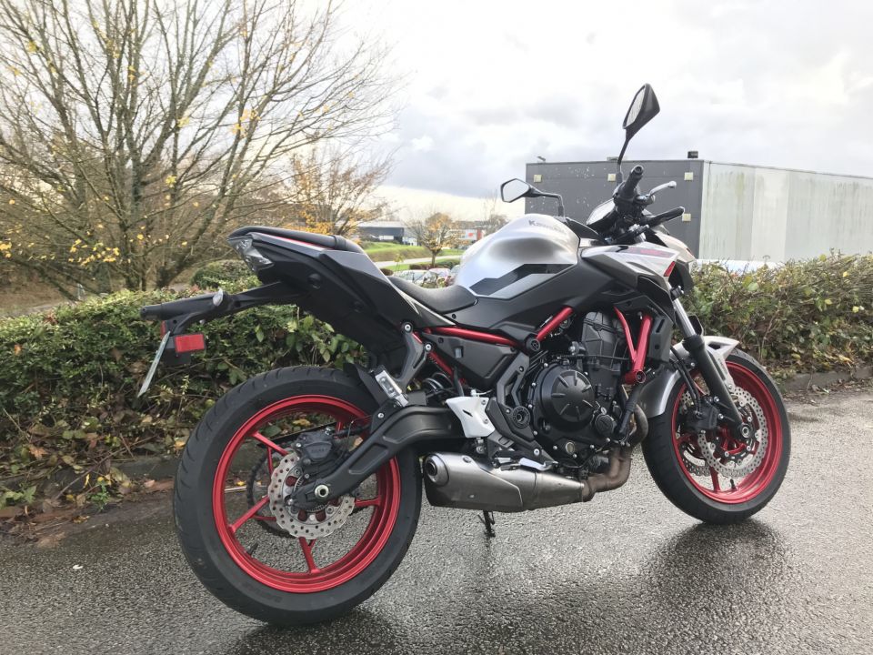 KAWASAKI Z 650 (47.5CV) 4