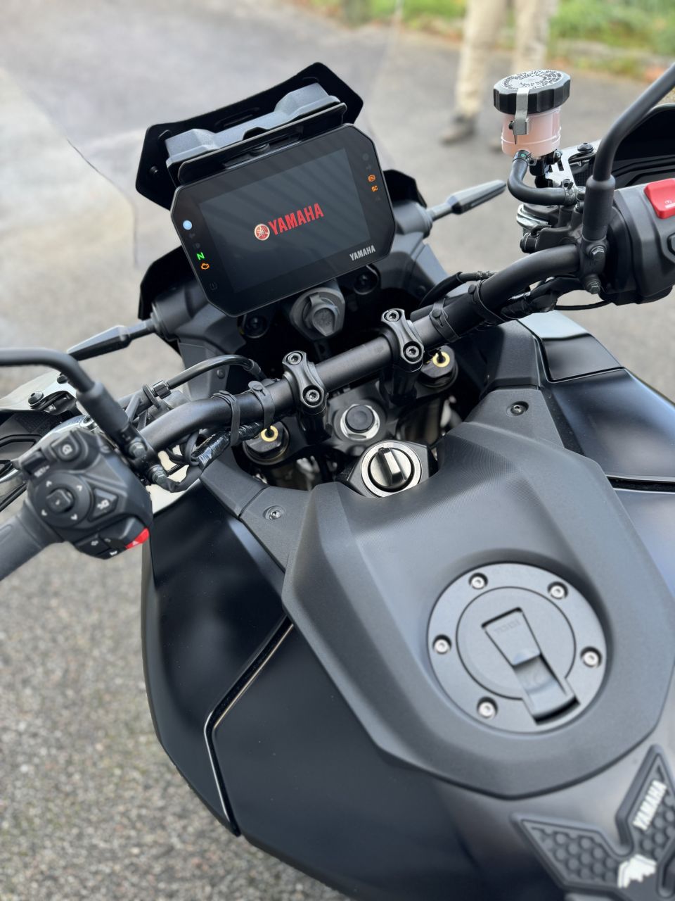 YAMAHA TRACER 9 GT 12