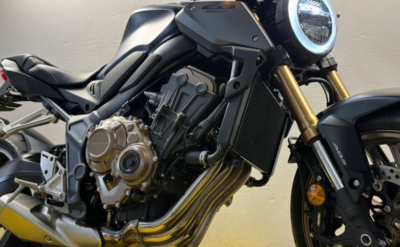 HONDA CB650R Neo Sports Café 12