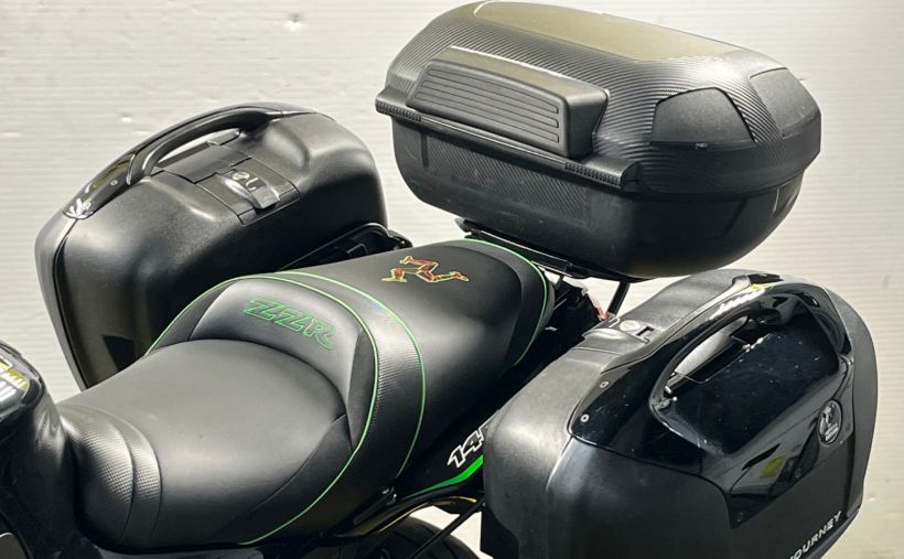 KAWASAKI ZZR 1400 54