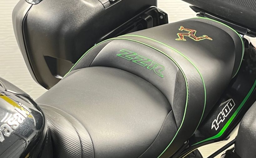 KAWASAKI ZZR 1400 60