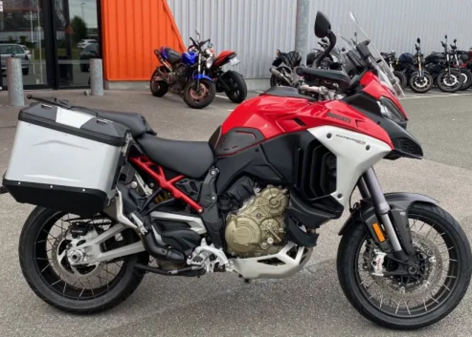DUCATI MULTISTRADA V4 S 0