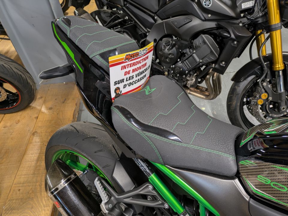 KAWASAKI Z 900 30