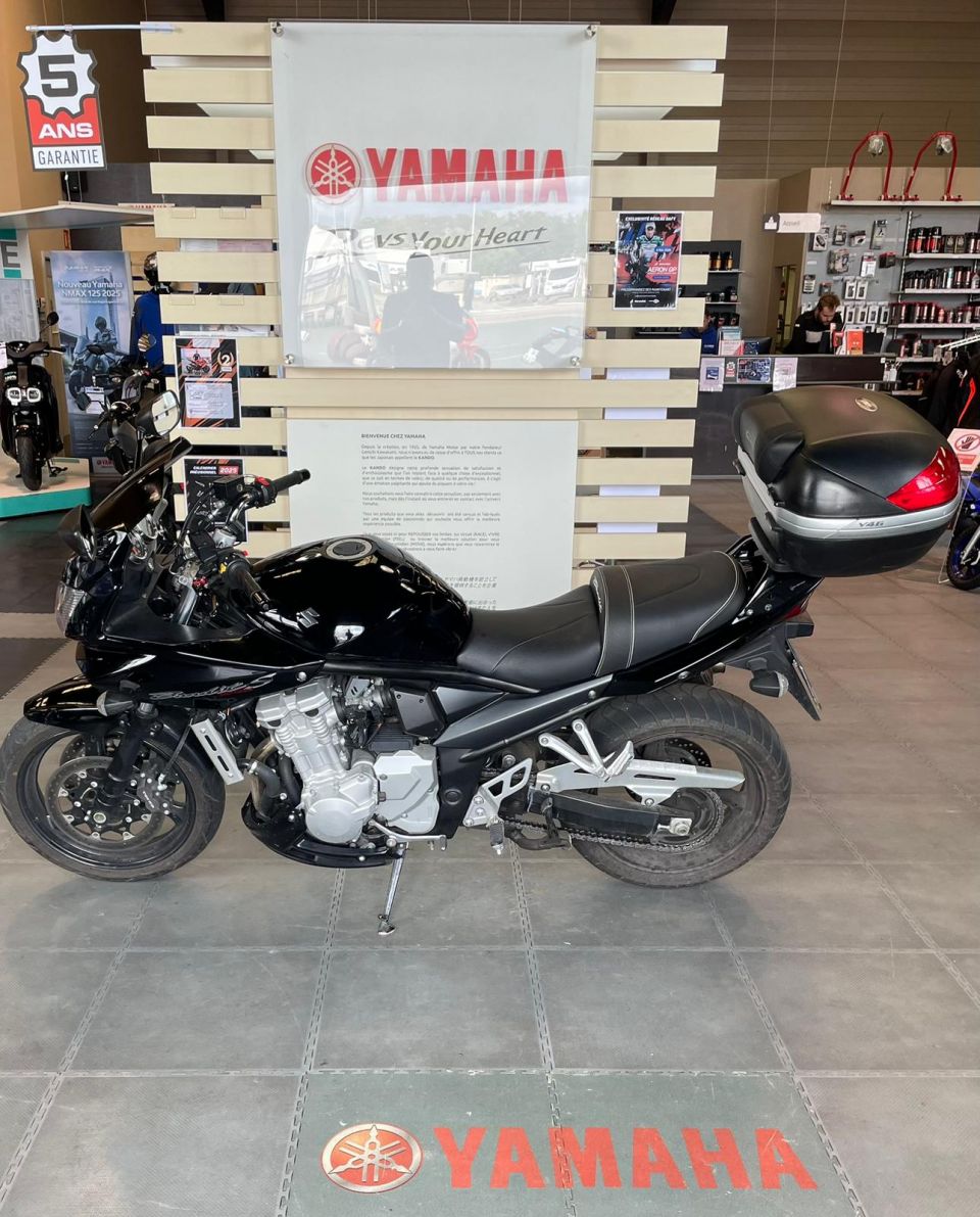 SUZUKI GSF 1250 S BANDIT 1