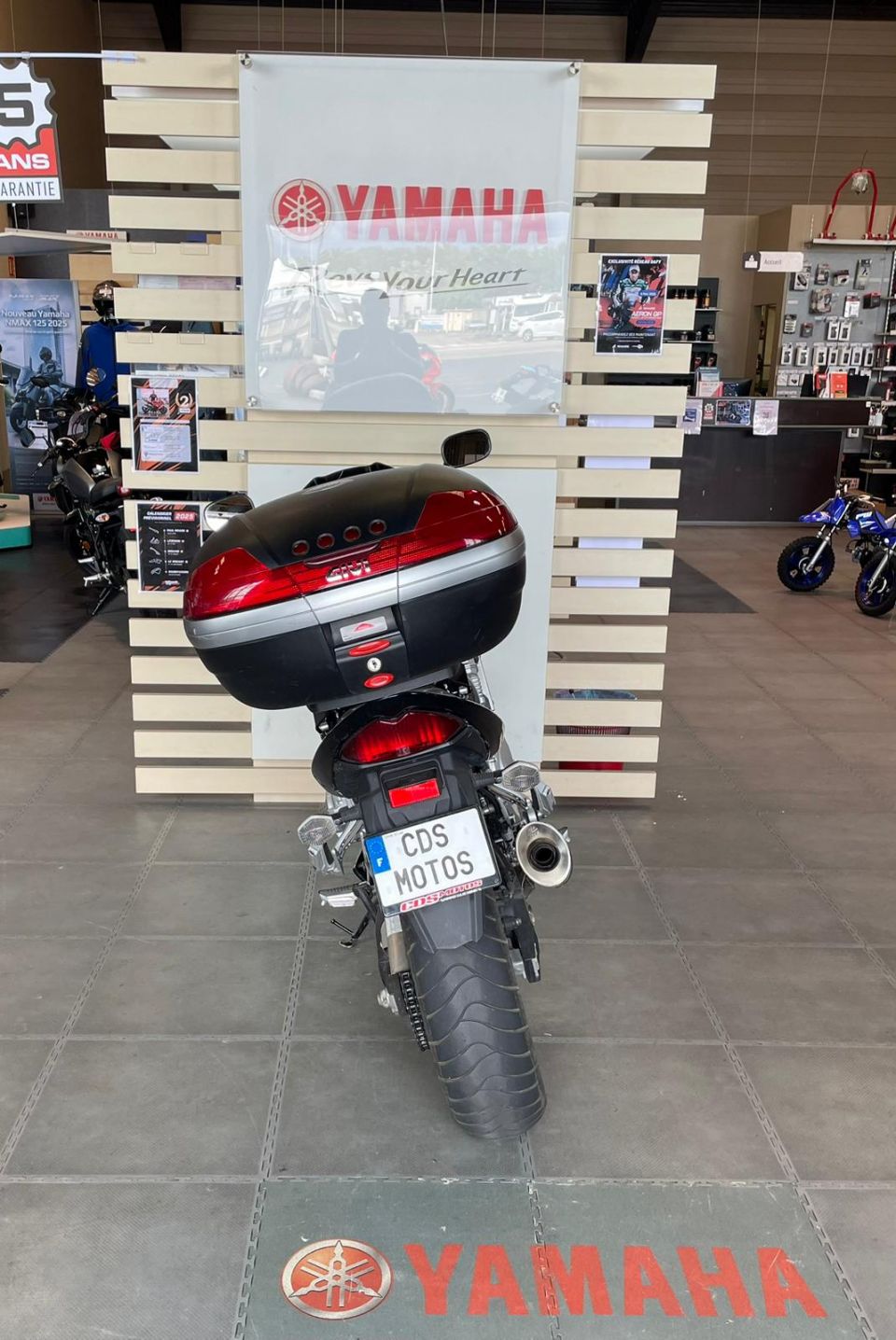 SUZUKI GSF 1250 S BANDIT 3