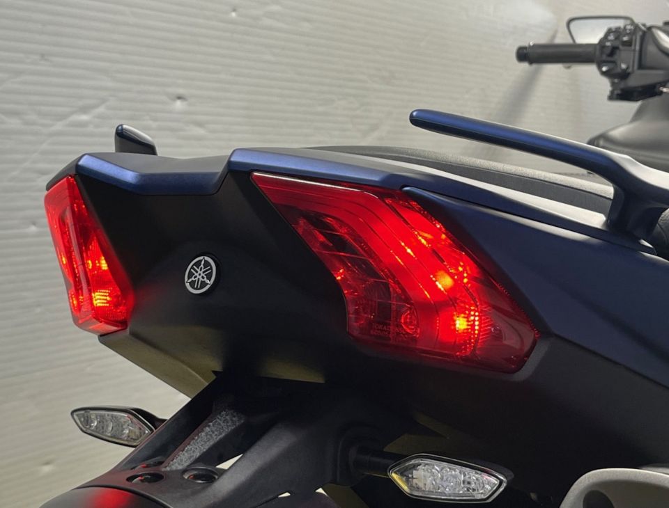 YAMAHA XP T-MAX 530 DX 54