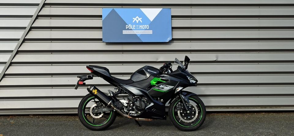 KAWASAKI NINJA 400 10