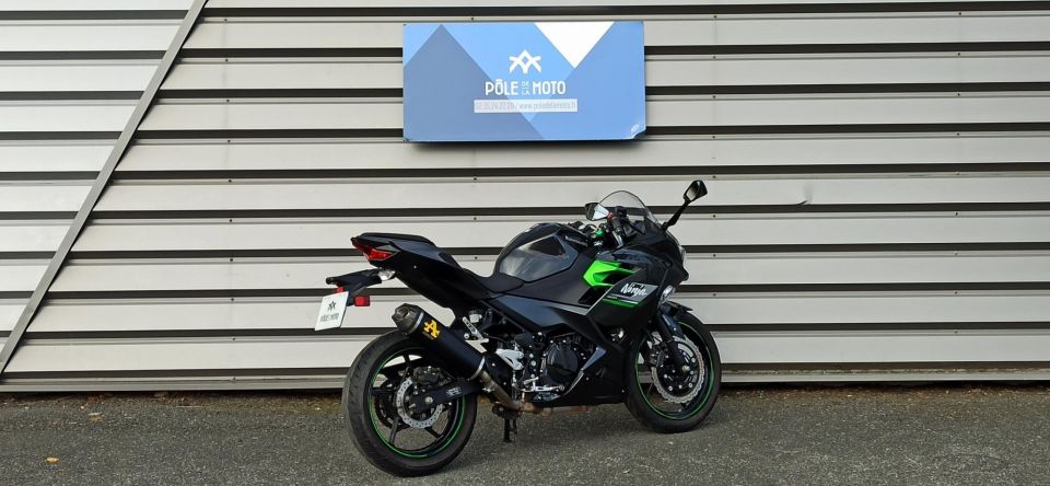 KAWASAKI NINJA 400 30