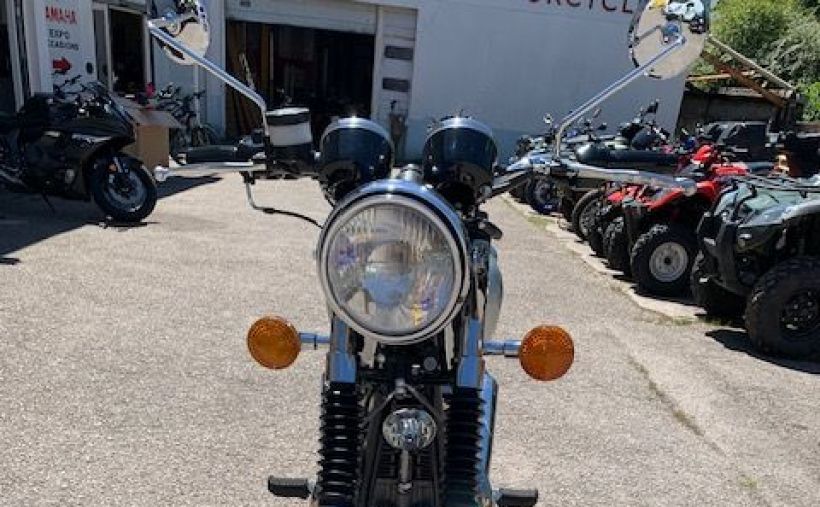 YAMAHA XS 6