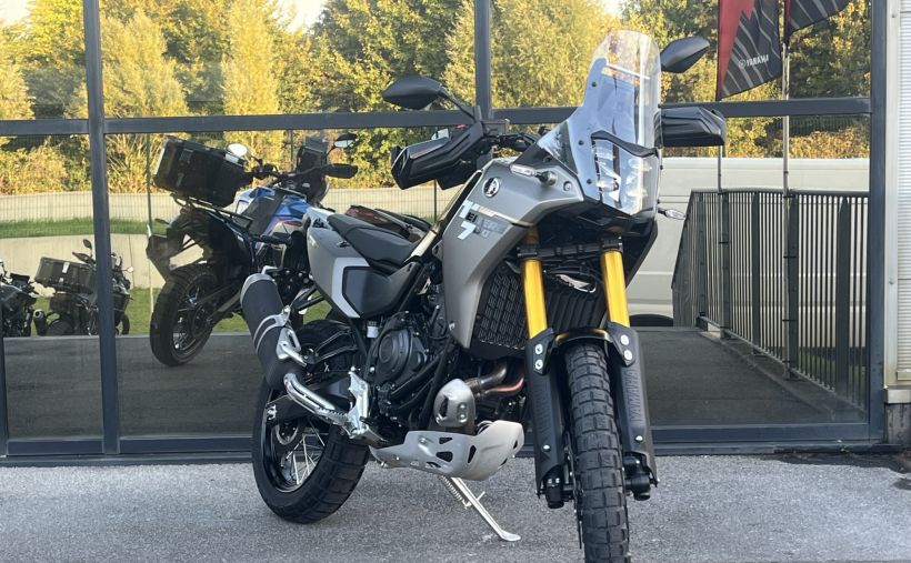 YAMAHA XTZ TENERE 700 1