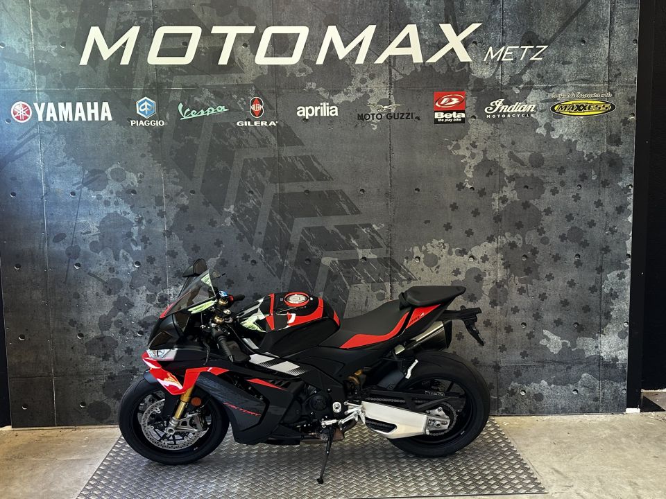 APRILIA RSV4 1100 FACTORY 36