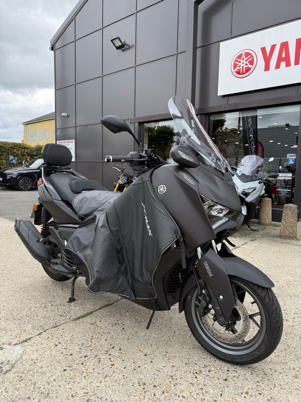 YAMAHA X-MAX 125 TECH MAX 3