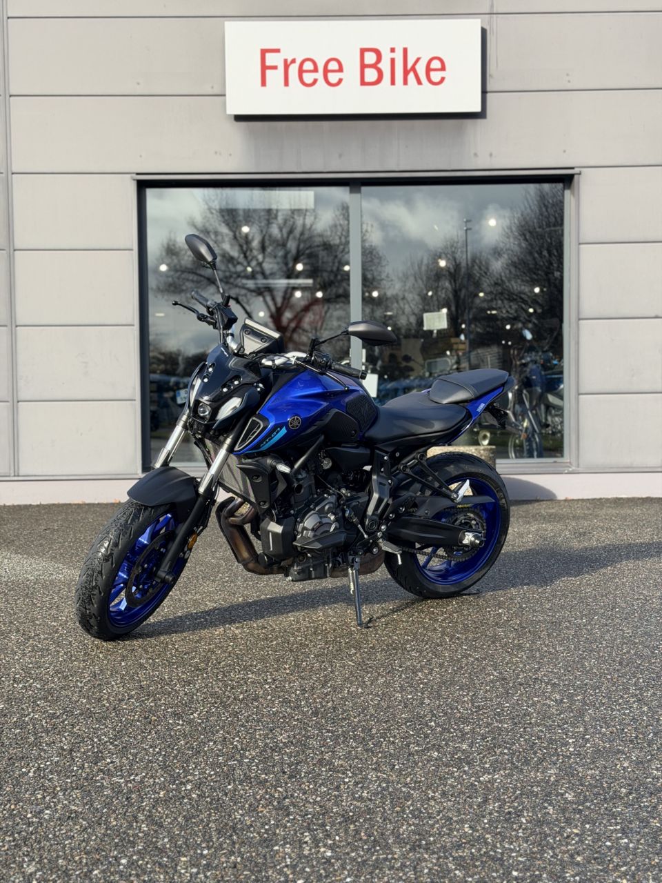 YAMAHA MT-07 (47.5CV) 3
