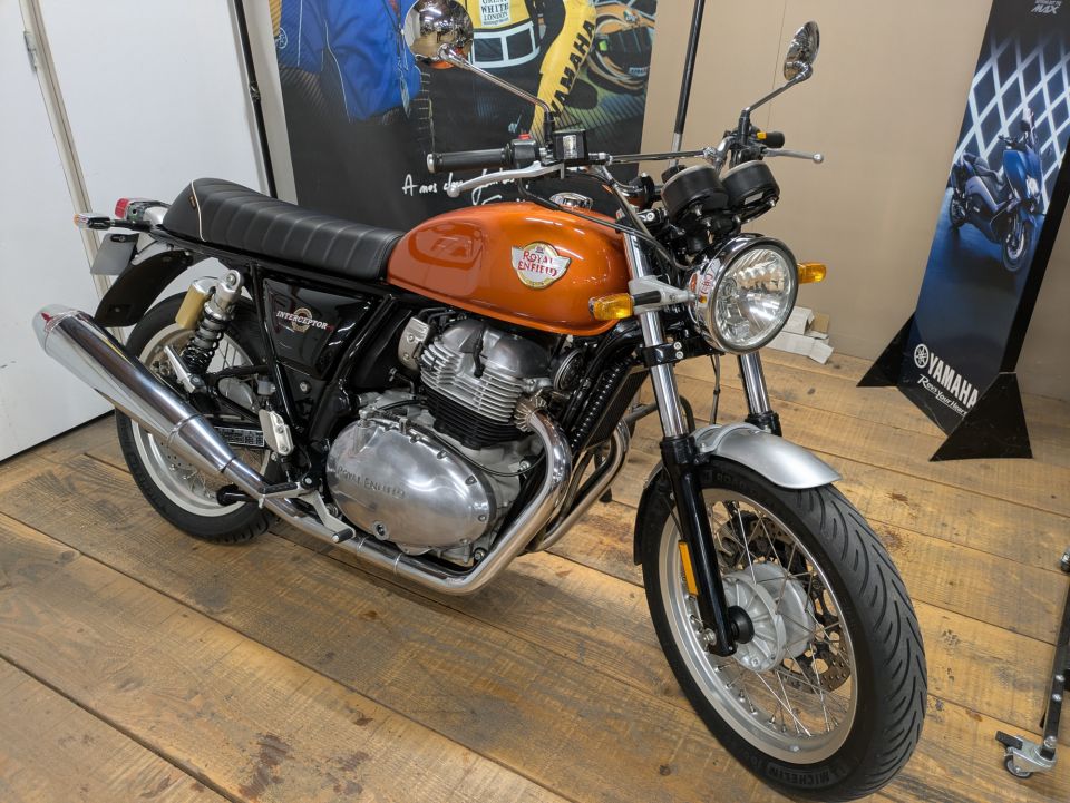 ROYAL ENFIELD INTERCEPTOR 0
