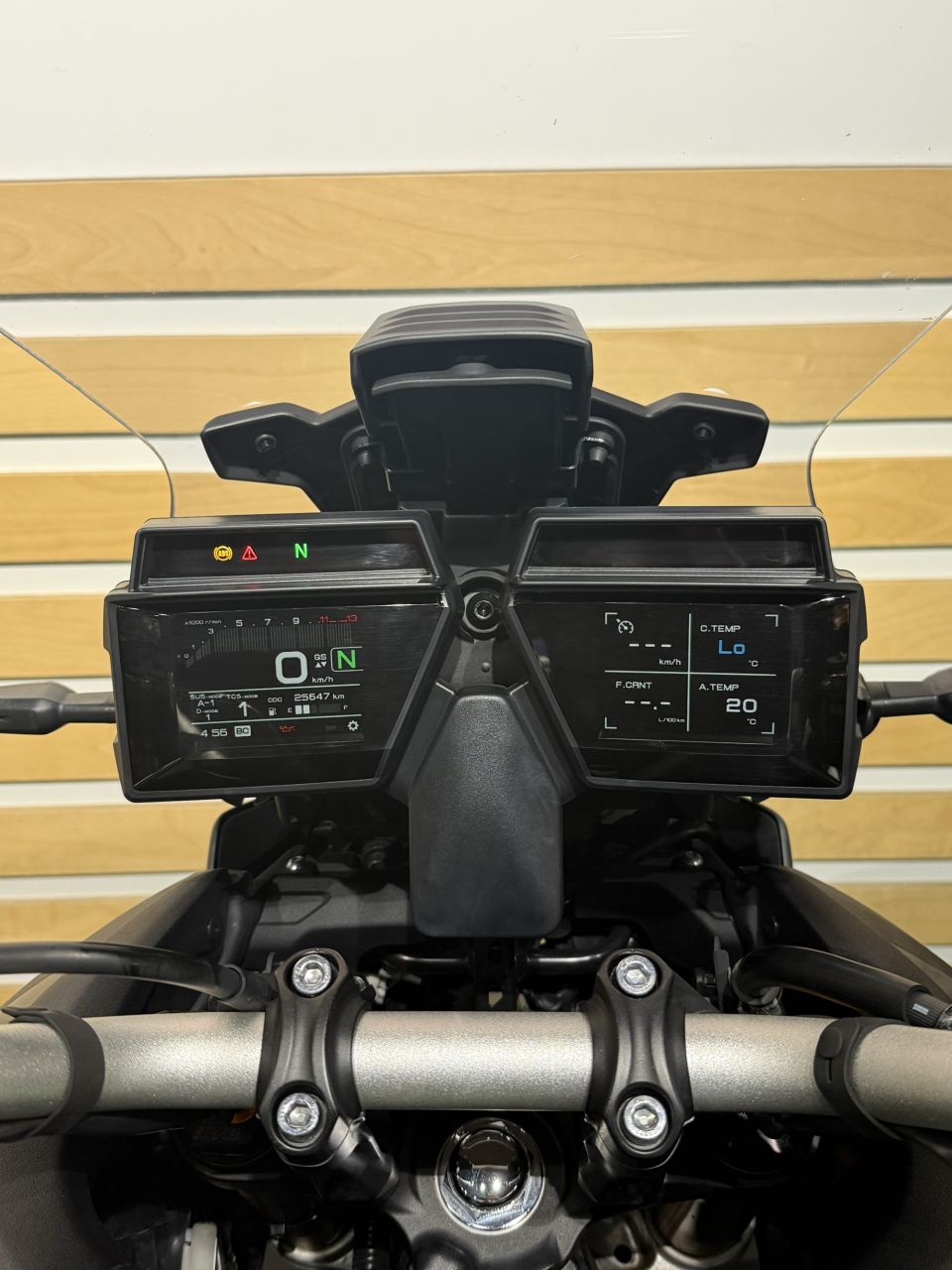 YAMAHA TRACER 9 GT 6