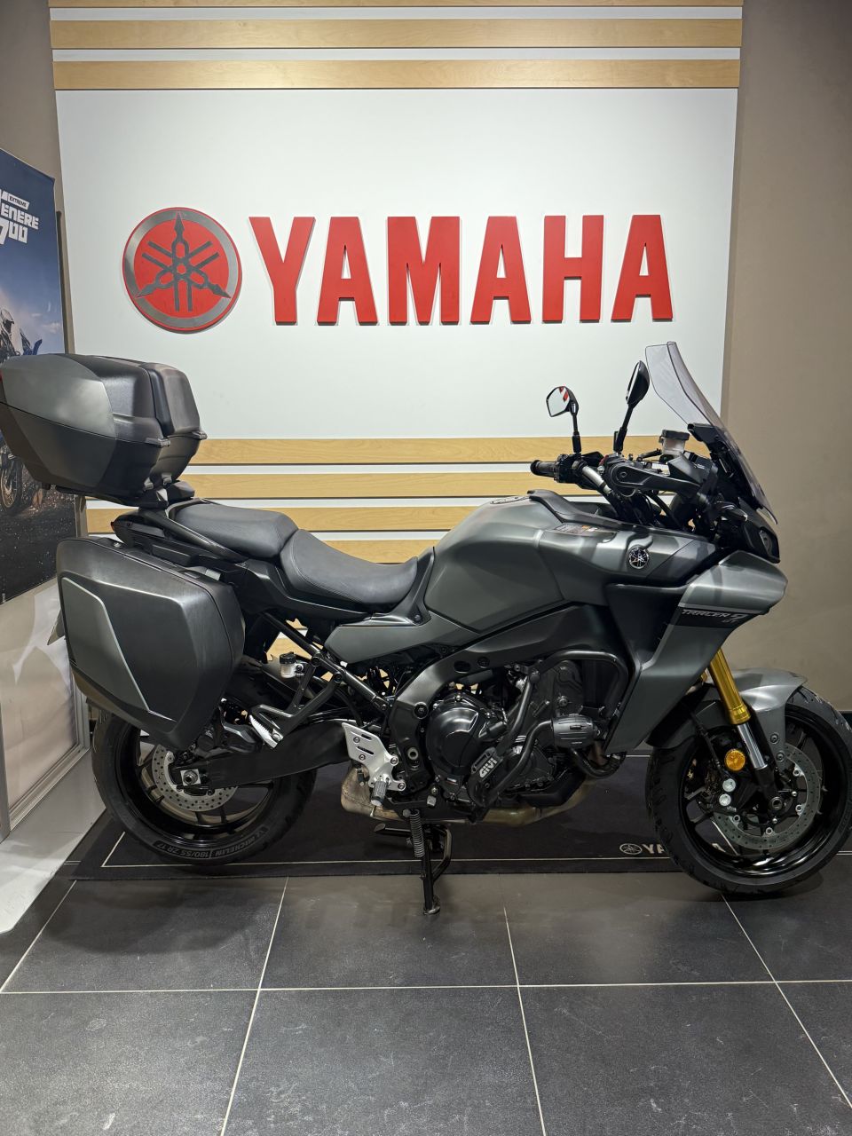 YAMAHA TRACER 9 GT 1