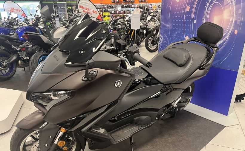 YAMAHA XP T-MAX 560 TECH MAX 2