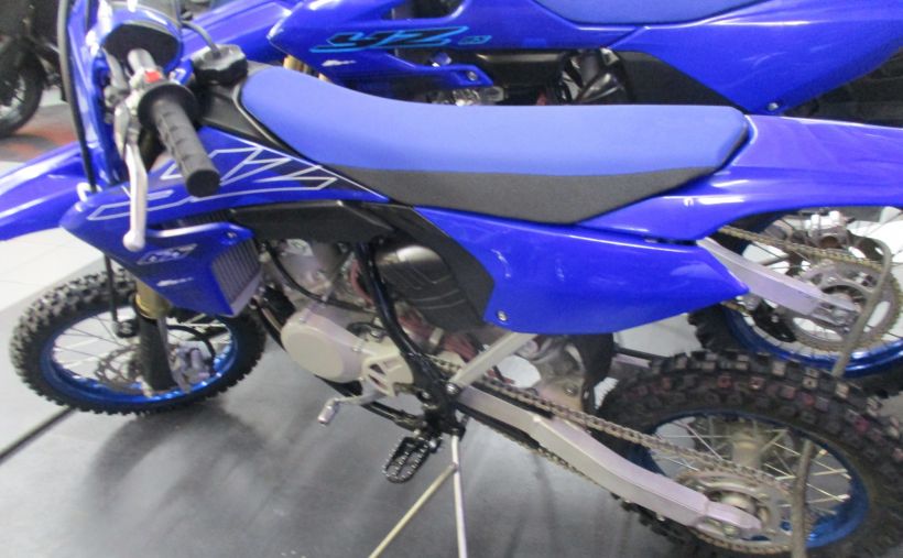 YAMAHA YZ65 4