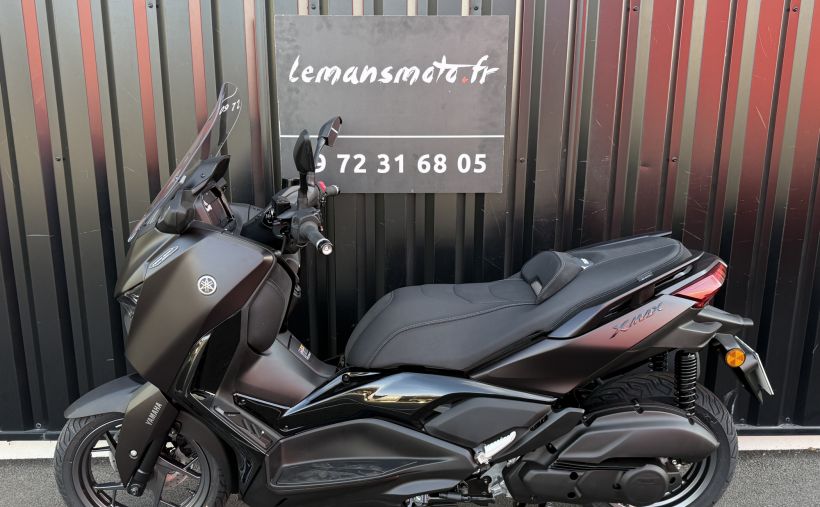 YAMAHA XMAX 125 TECH MAX 10