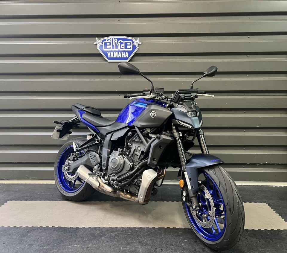 YAMAHA MT-07 1